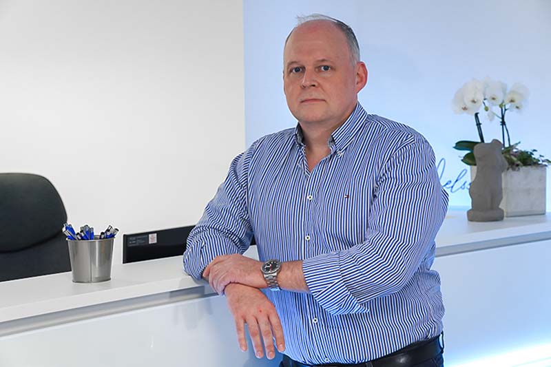 Herr Dr. Med. Dirk Schult Am Baum Team - Dr. Stefan Welss - Plastische Lipödem Chirurgie - Lipödem